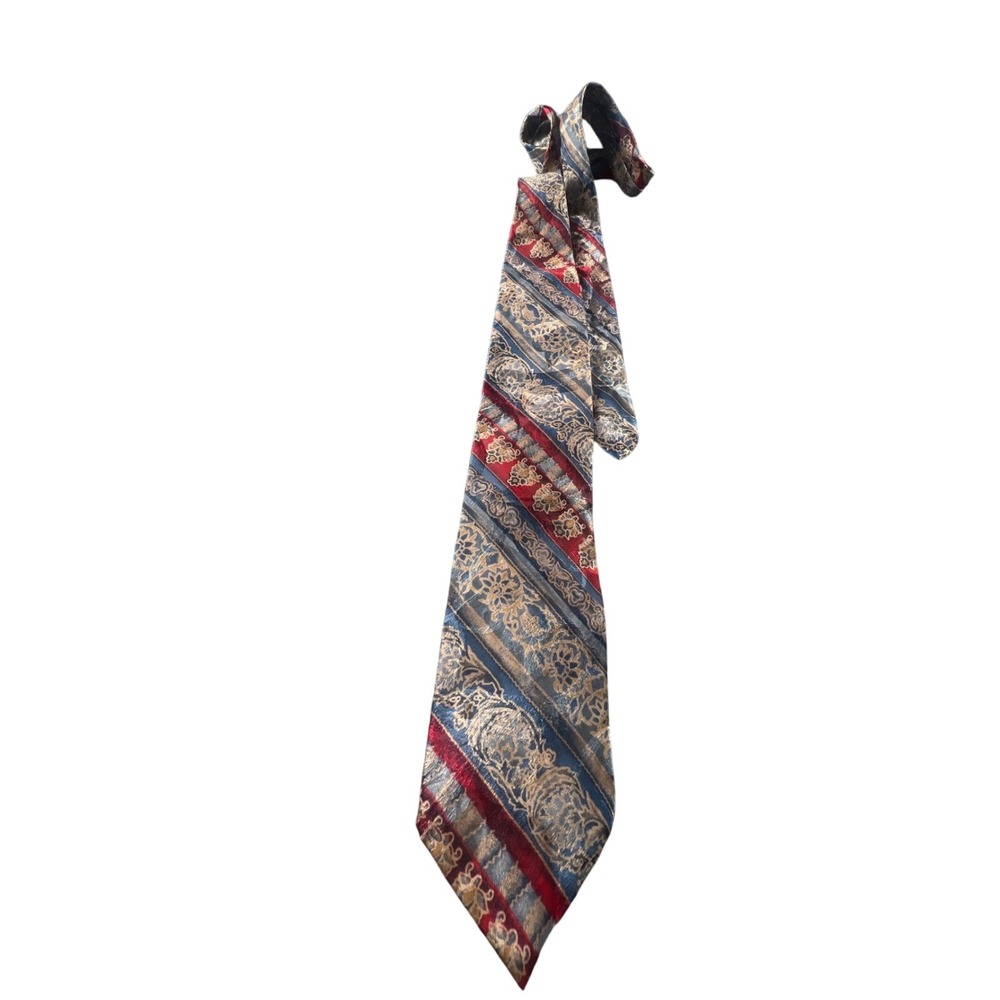 Chelsea Silk Blend Tie‎ Red Blue Paisley Pattern Made in USA